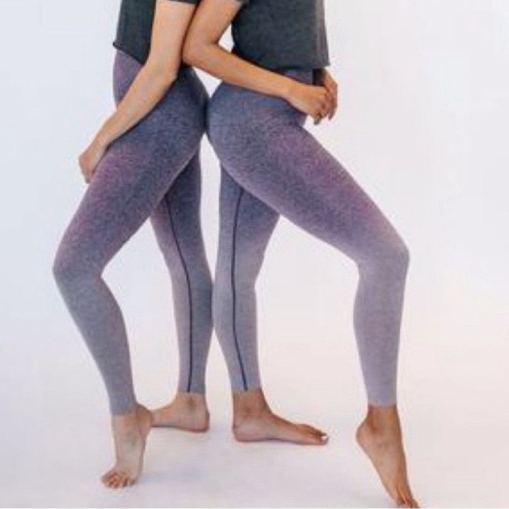 Senita Athletics Eggplant Ombré Leggings small